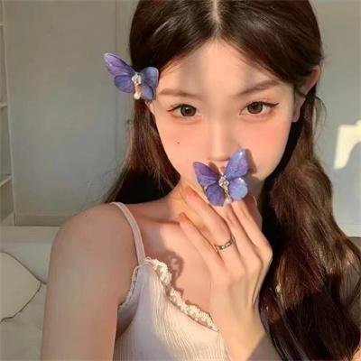 美丽笨女人